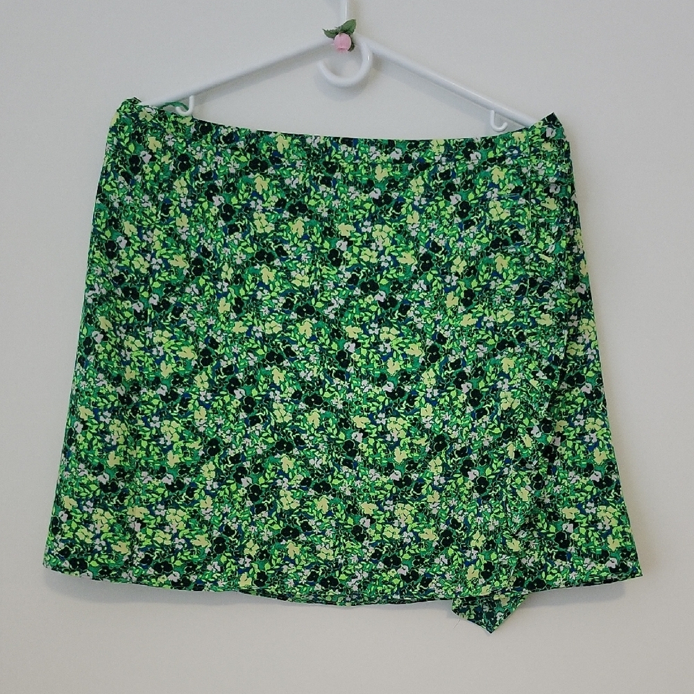 Top Shop Floral Green Skirt